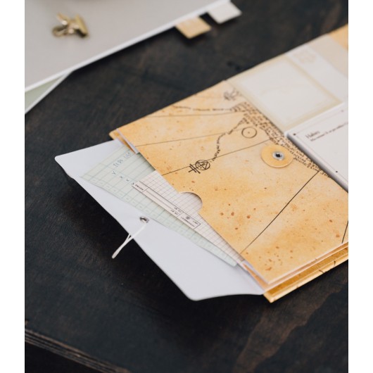 HARRY POTTER WEEKLY PLANNER WITH STICKY NOTES