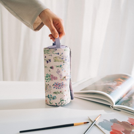 WILD FLOWERS ROLL UP CASE
