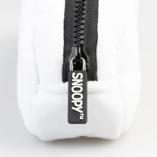 SNOOPY PLUSH CASE