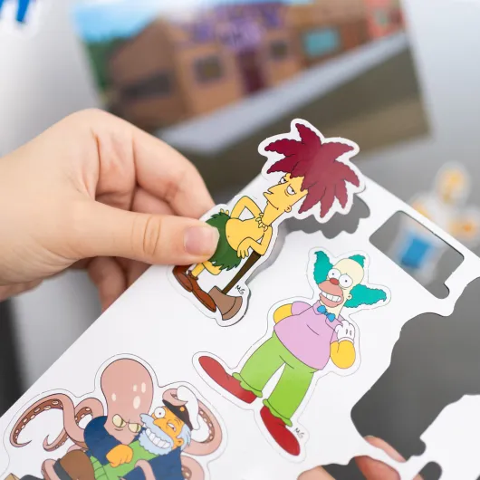 THE SIMPSONS CITIZENS SET OF DIE CUT MAGNETS