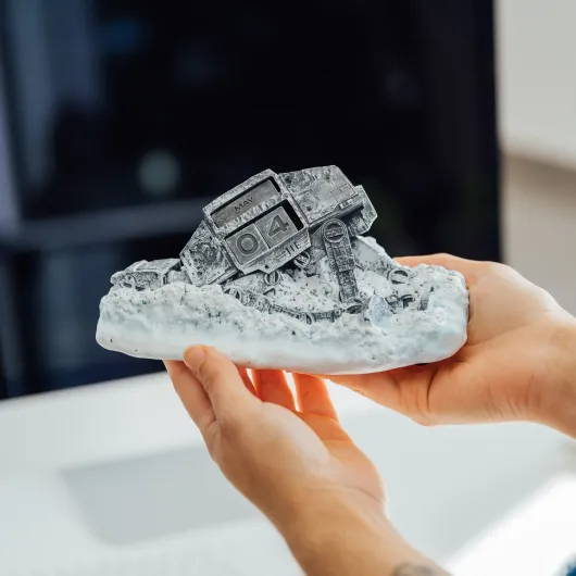 STAR WARS ATAT DERRIBADO 3D PERPETUAL CALENDAR