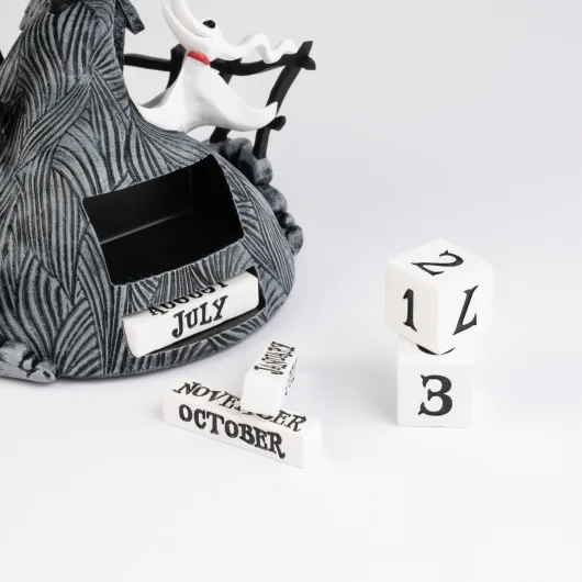 DISNEY THE NIGHTMARE BEFORE CHRISTMAS 3D PERPETUAL CALENDAR