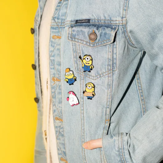 SET OF 4 MINIONS PINS