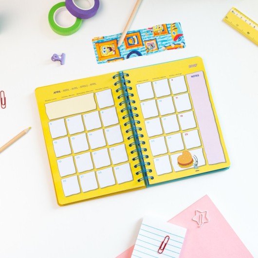 SPONGEBOB SQUAREPANTS 2026/2027 WEEK TO VIEW A5 12 MONTHS ACADEMIC DIARY