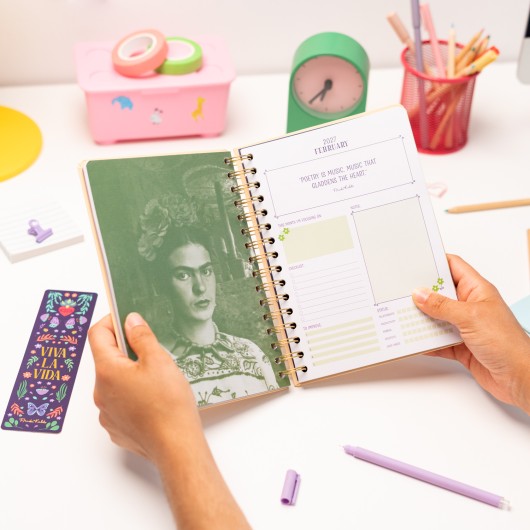 FRIDA KAHLO 2026/2027 WEEK TO VIEW A5 12 MONTHS ACADEMIC DIARY
