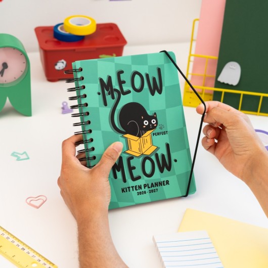MEOW MEOW 2026/2027 WEEK TO VIEW A5 12 MONTHS ACADEMIC DIARY