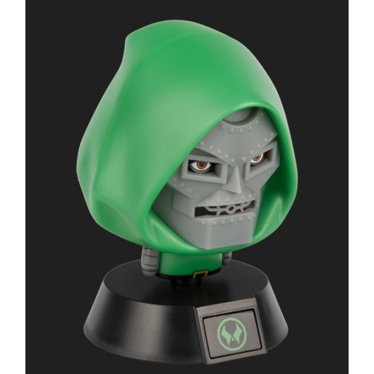 DR DOOM ICON LIGHT