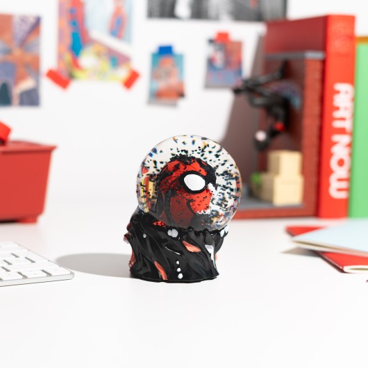 MARVEL SPIDERMAN SNOW GLOBE