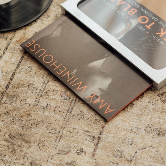 PREMIUM VINYL FRAME 32X32 CM MDF SILVER