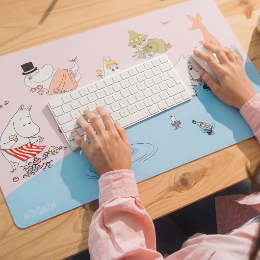 MOOMIN VEGAN LEATHER (PU) MOUSE PAD
