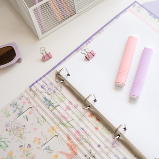 WILD FLOWERS 4 RING BINDER