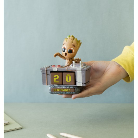 CALENDARIO PERPETUO 3D MARVEL GROOT DEATH BUTTON