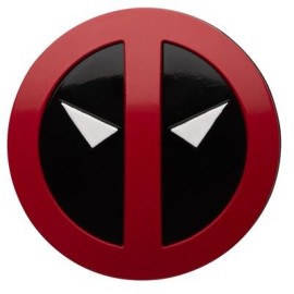 SET PINS MARVEL DEADPOOL Y LOBEZNO MAGNETICOS 2