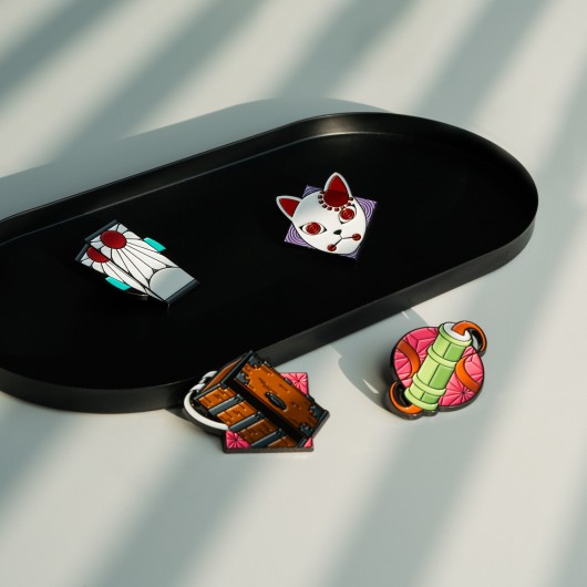 SET DE 4 PINS DEMON SLAYER