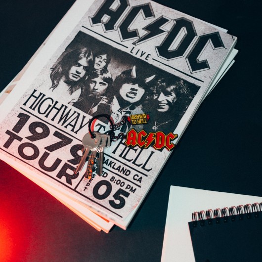 LLAVERO AC/DC