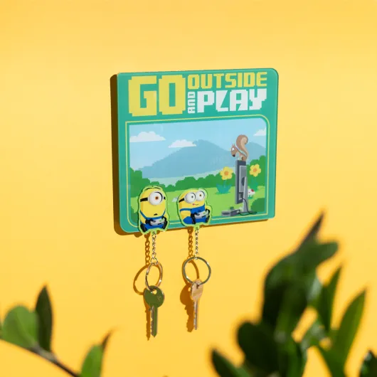 COLGADOR DE LLAVES CON LLAVERO MINIONS