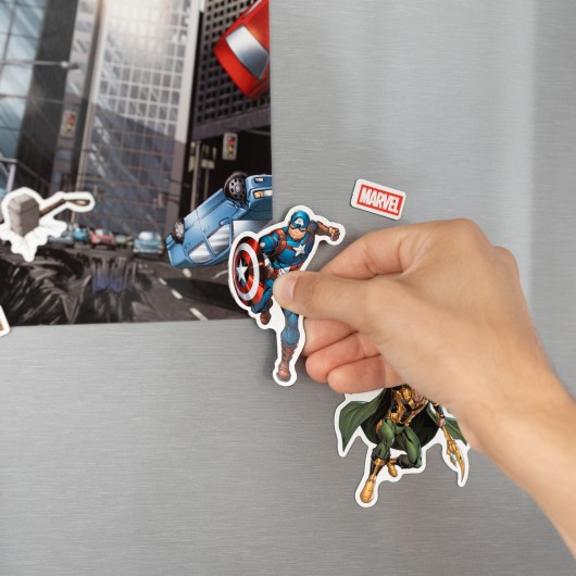 SET DE IMANES TROQUELADOS MARVEL LOS VENGADORES