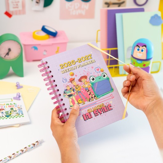 AGENDA ESCOLAR 2026/2027 SEMANA VISTA A5 12 MESES DISNEY TOY STORY 5