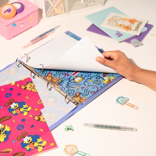 CARPETA 4 ANILLAS POLIPROPILENO GARFIELD