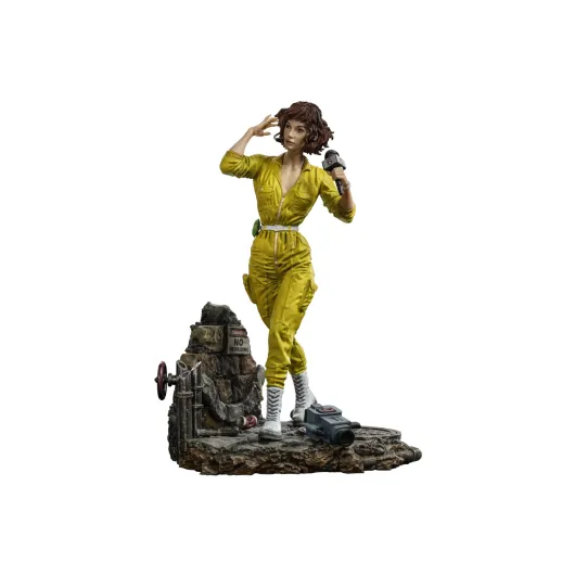 FIGURA ART SCALE LAS TORTUGAS NINJA APRIL O'NEAL