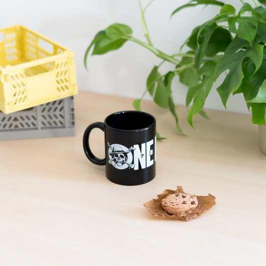 TAZA ONE PIECE NETFLIX - LOGO