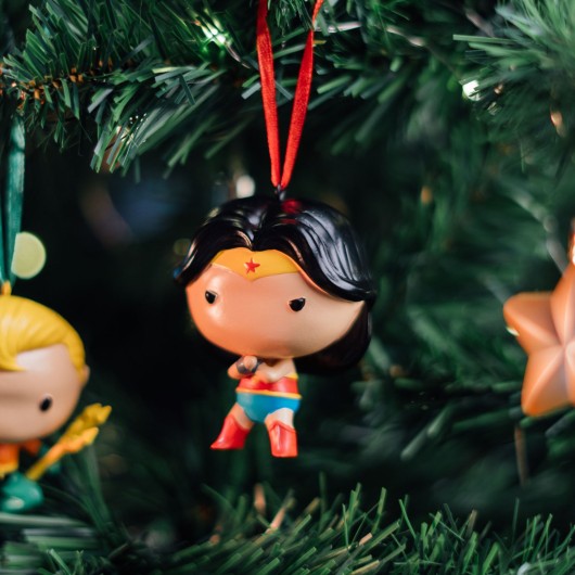 PACK DE 3 DECORATIONS DE NOEL DC COMICS - SUPERMAN, WONDER WOMAN ET AQUAMAN