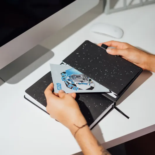 CARNET PREMIUM A5 AVEC STYLO SABRE LASER STAR WARS SITH
