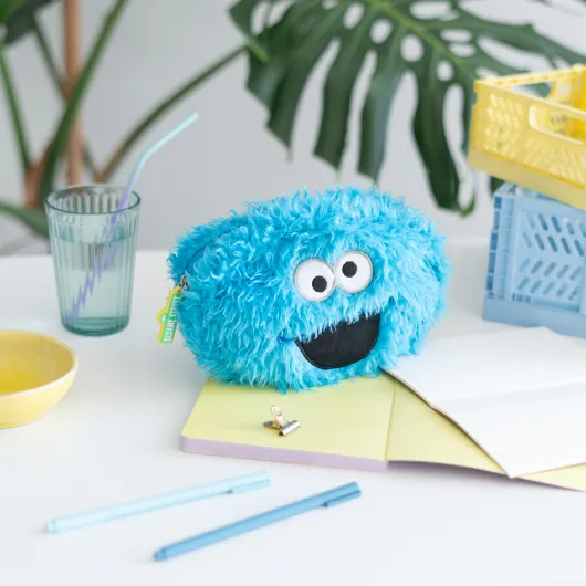 TROUSSE PELUCHE RUE SESAME