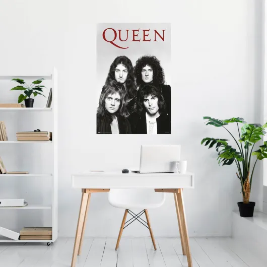 POSTER QUEEN 2