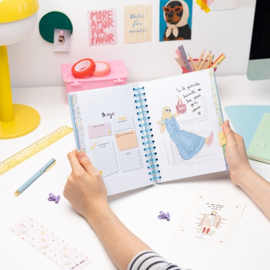 AGENDA SCOLAIRE 2026/2027 SEMAINIER ESSENTIAL ANA MARIN