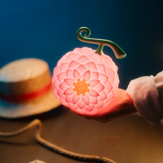 LAMPE ONE PIECE NETFLIX FRUIT DES ECLOSIONS