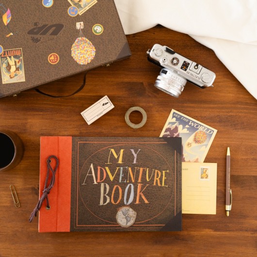 SET DE SCRAPBOOKING DISNEY PIXAR UP MY ADVENTURE BOOK