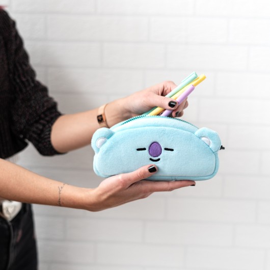 ESTUCHE FELPA BT21 KOYA