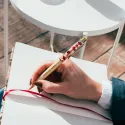 SET QUADERNO PREMIUM A5 CON PENNA FRIDA KAHLO VIVA LA VIDA