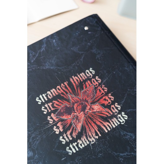 CARPETA SOLAPAS STRANGER THINGS