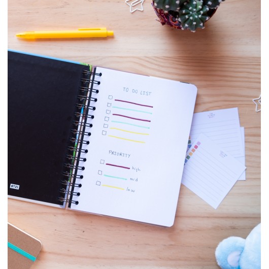 CUADERNO TAPA FORRADA A5 BT21