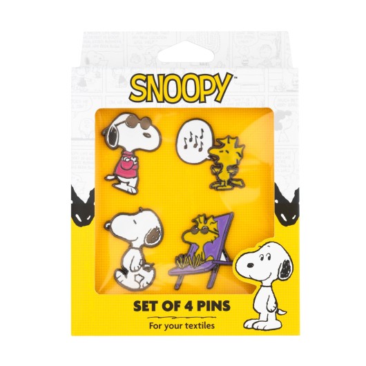 CONJUNTO DE 4 PINS SNOOPY
