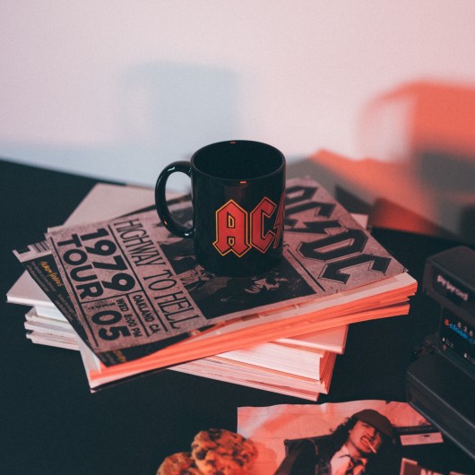 CANECA AC/DC