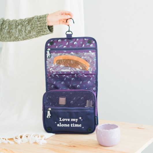 NECESSAIRE PARA PENDEURAR DE VIAGEM WEDNESDAY