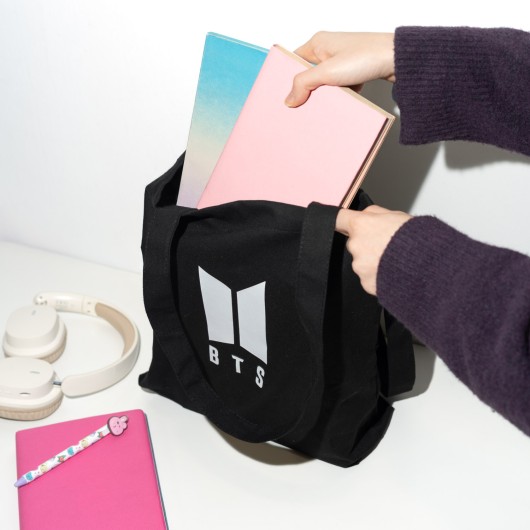 TOTE BAG BTS LOGÓTIPO