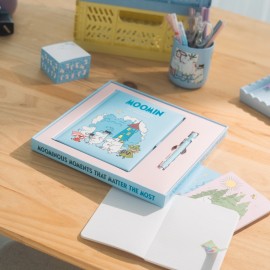 CONJUNTO CADERNO PREMIUM A5 COM ESFEROGRÁFICA MOOMIN 2